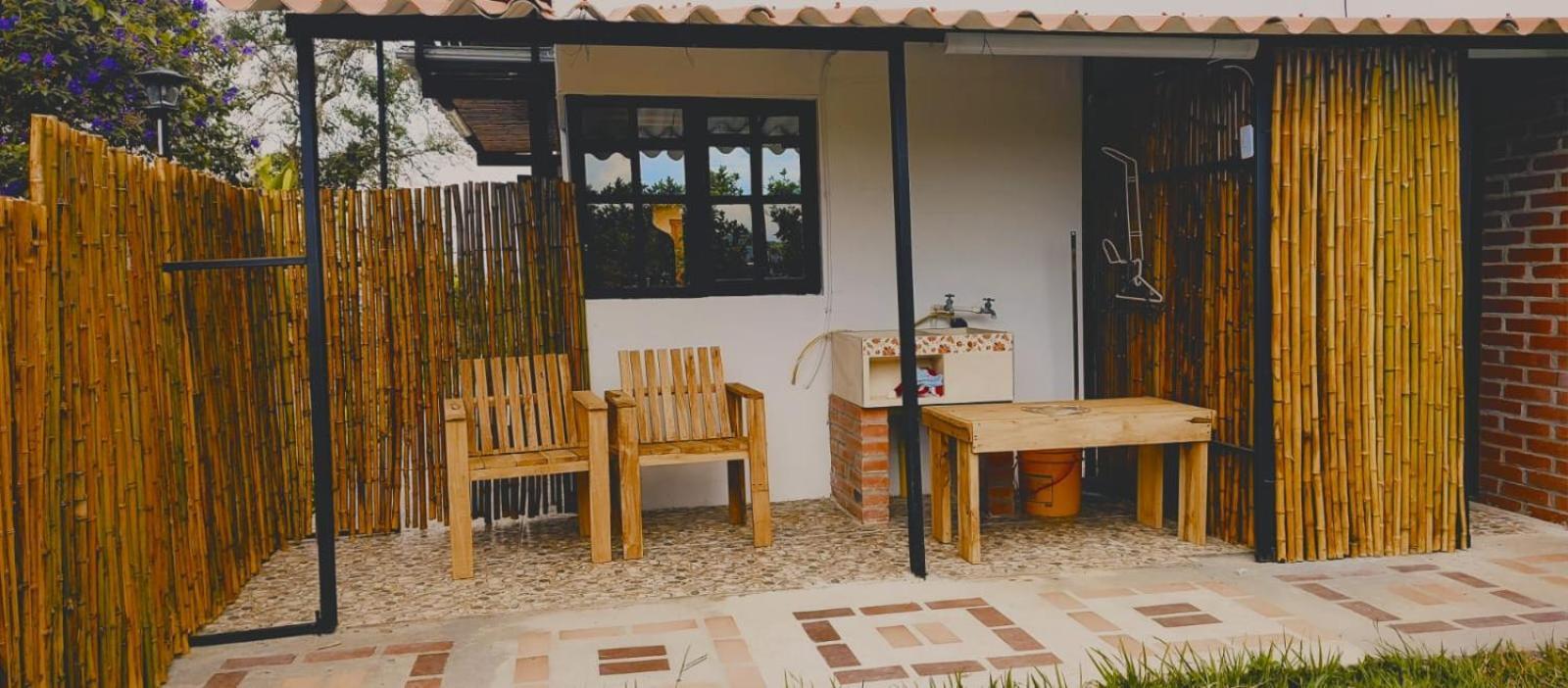 Lupe-eje Cafetero * Palestina (Caldas)